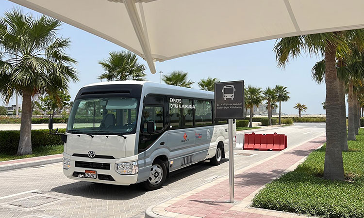 Diyar Al Muharraq Launches Daily Bus Tours that will Explore the City's Landmarks and Projects